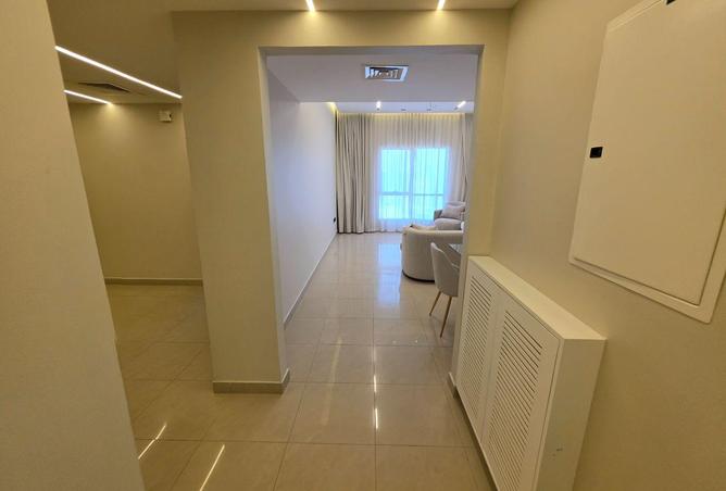 106834405 - Property Image 2