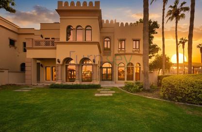 Villa - 3 - 4 for rent in Canal Cove Frond E - Canal Cove Villas - Palm Jumeirah - Dubai Villa - 3 - 4 for rent in Canal Cove Frond E - Canal Cove Villas - Palm Jumeirah - Dubai