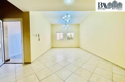 Villa - 3 Bedrooms - 4 Bathrooms for rent in Abu Hail Road - Abu Hail - Deira - Dubai