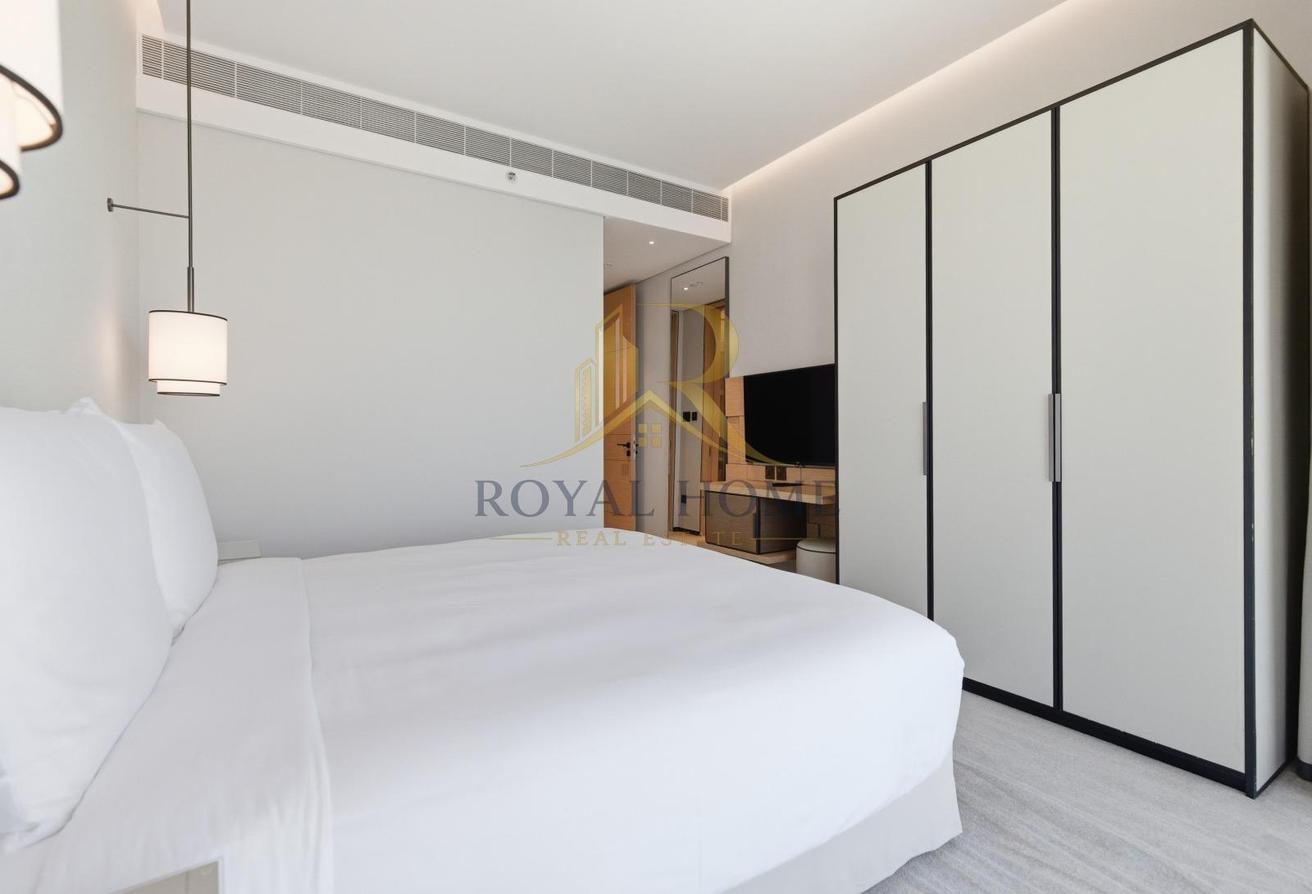 Sophisticated 2BR | Luxurious | Prime Location photo 6