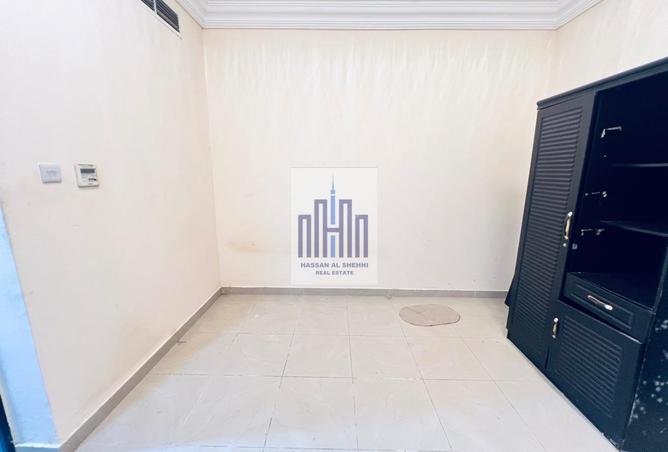 74645734 - Property Image 2