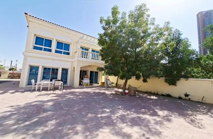 Villa - 2 Bedrooms - 4 Bathrooms for rent in District 4 - Jumeirah Village Triangle - Dubai