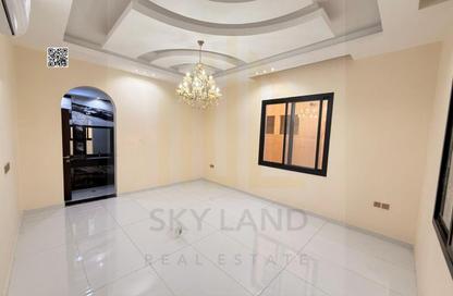 Villa - 5 Bedrooms - 7 Bathrooms for sale in Al Amira Village - Al Yasmeen - Ajman