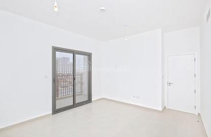 Apartment - 3 Bedrooms - 3 Bathrooms for sale in Hayat Boulevard 2A - Hayat Boulevard 2 - Hayat Boulevard - Town Square - Dubai