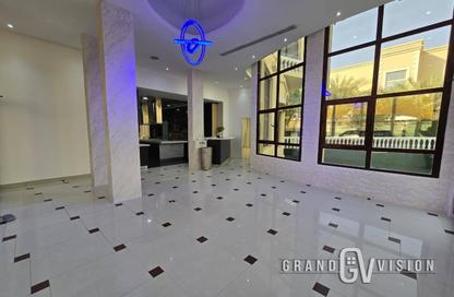 Villa - 7+ - 7+ for rent in Emirates Hills - Dubai