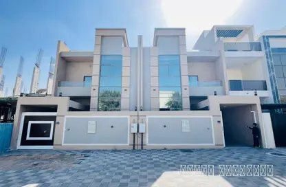 فيلا - 7 غرف نوم - 8 حمامات للبيع في سيتي لايف مول التلة - التله 2 - عجمان