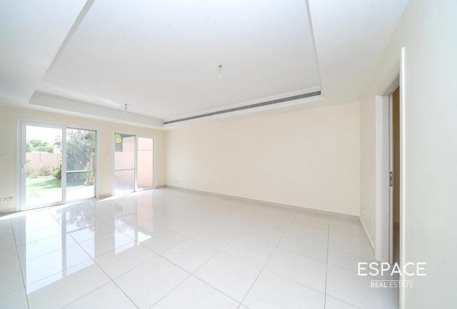 74236757 - Property Main Image