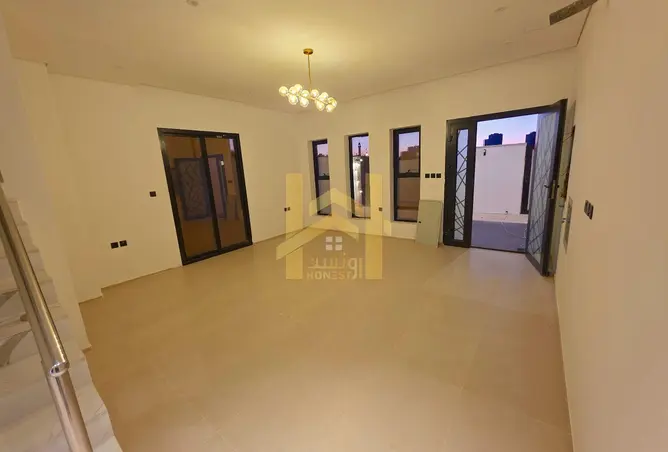 162750274 - Property Image 3
