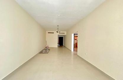 Apartment - 2 Bedrooms - 2 Bathrooms for rent in Fire Station Road - Muwaileh - Sharjah