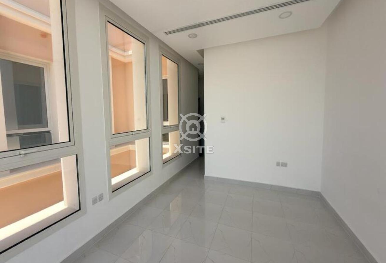 5 BR + Driver + Maid’s Room |Modern Villa|Spacious photo 14