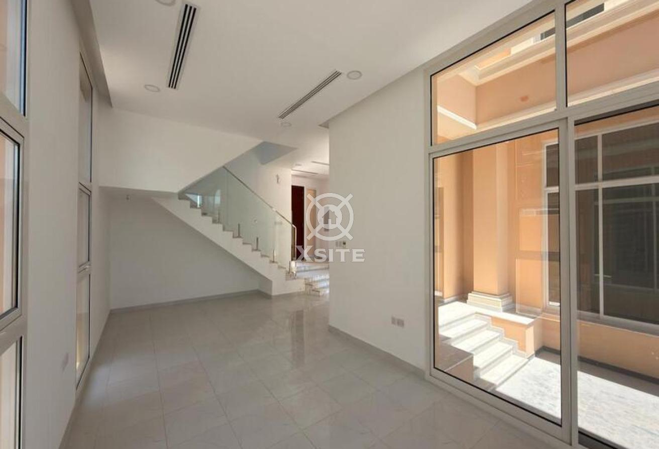 5 BR + Driver + Maid’s Room |Modern Villa|Spacious photo 3