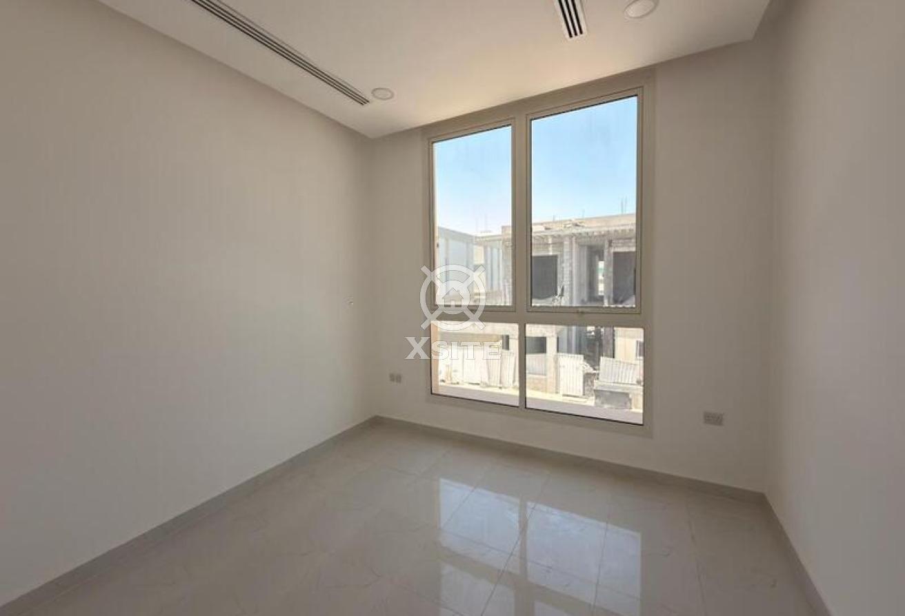 5 BR + Driver + Maid’s Room |Modern Villa|Spacious photo 13
