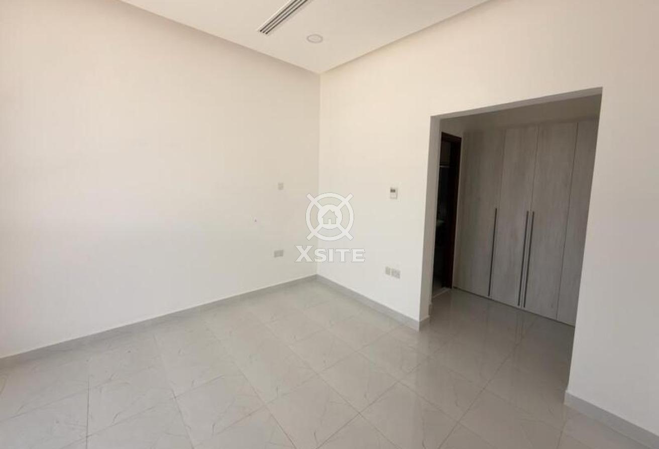 5 BR + Driver + Maid’s Room |Modern Villa|Spacious photo 9