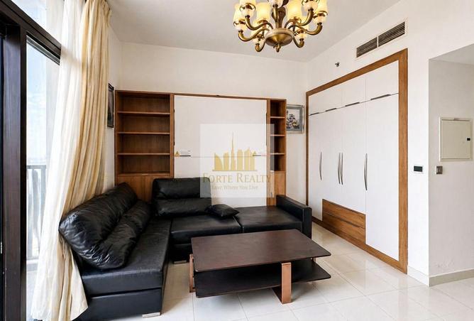 82791640 - Property Image 2