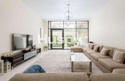 Townhouse - 4 - 6 for sale in Queens Meadow - Damac Hills - Dubai Townhouse - 4 - 6 for sale in Queens Meadow - Damac Hills - Dubai
