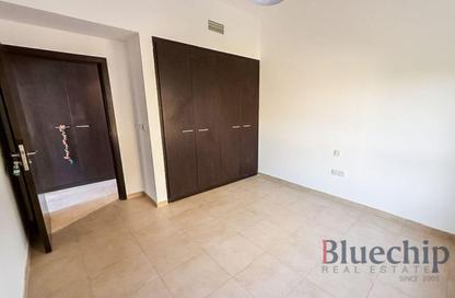 Apartment - 2 Bedrooms - 3 Bathrooms for sale in Al Thamam 26 - Al Thamam - Remraam - Dubai Apartment - 2 Bedrooms - 3 Bathrooms for sale in Al Thamam 26 - Al Thamam - Remraam - Dubai