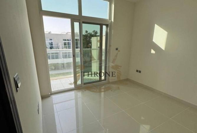 73856985 - صورة العقار 3