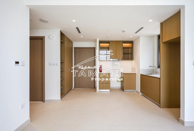 Brand New Spacious Layout 1 Bed Apartment — 3