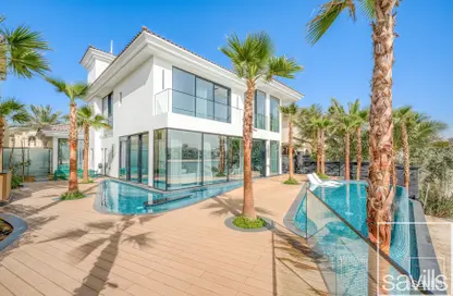 Villa - 5 Bedrooms - 6 Bathrooms for sale in Garden Homes Frond E - Garden Homes - Palm Jumeirah - Dubai