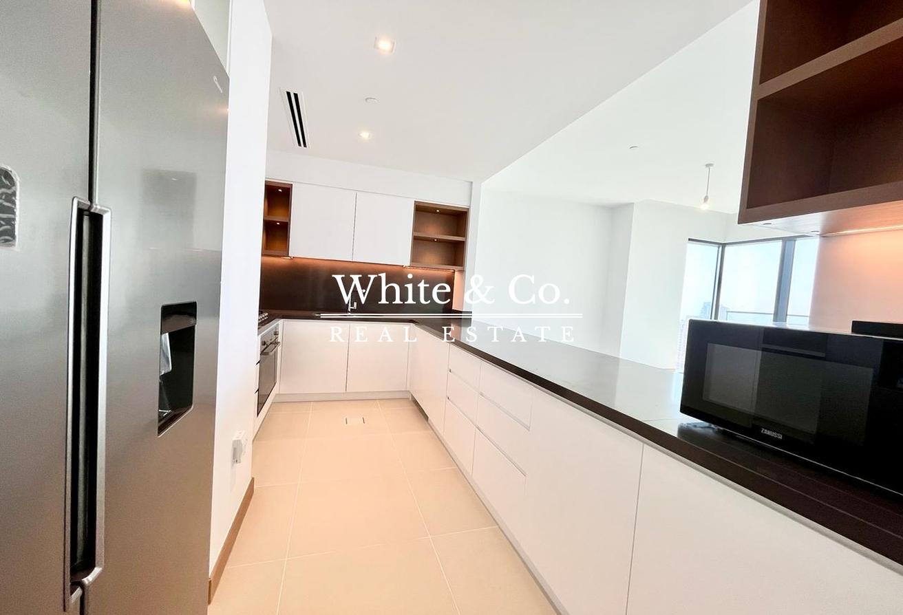 Panoramic View | High Floor | Vacant Soon photo 5