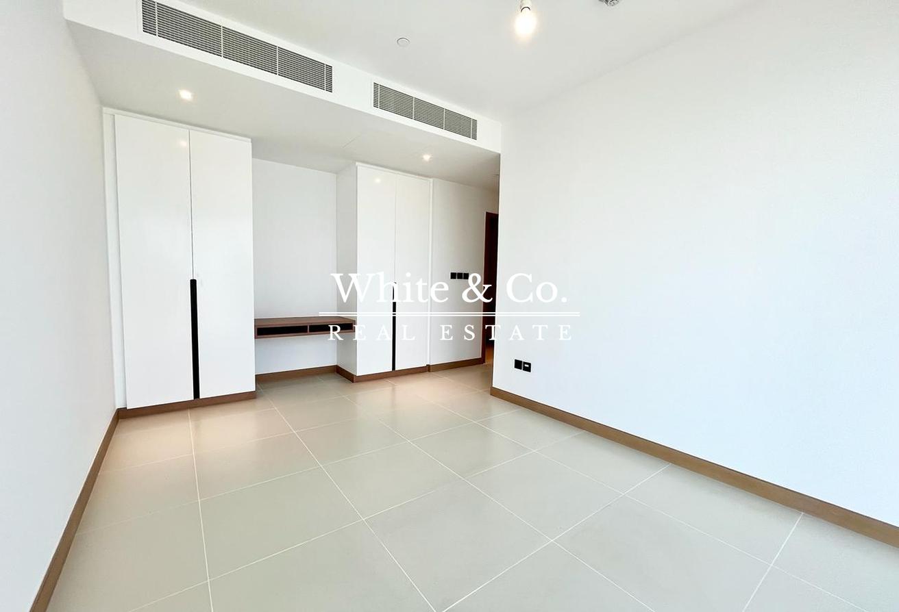Panoramic View | High Floor | Vacant Soon photo 9