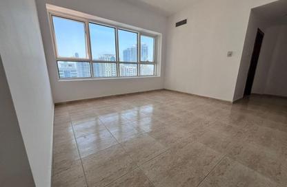 Apartment - 3 - 3 for rent in New Al Taawun Road - Al Taawun - Sharjah