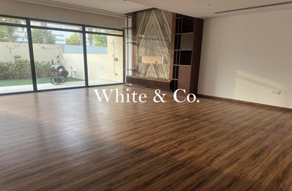 Townhouse - 3 - 5 for rent in Brookfield - Damac Hills - Dubai