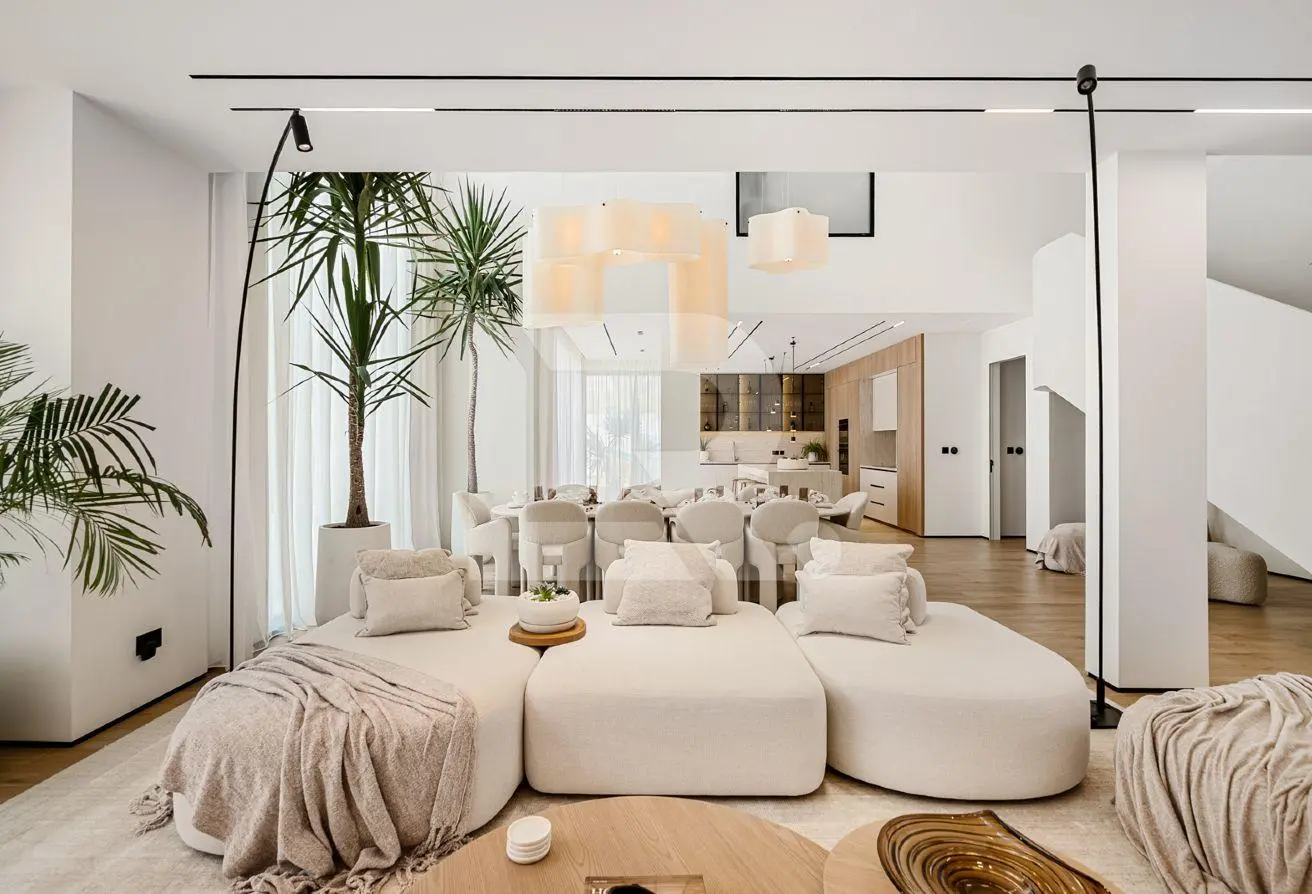139711818 - Property Main Image