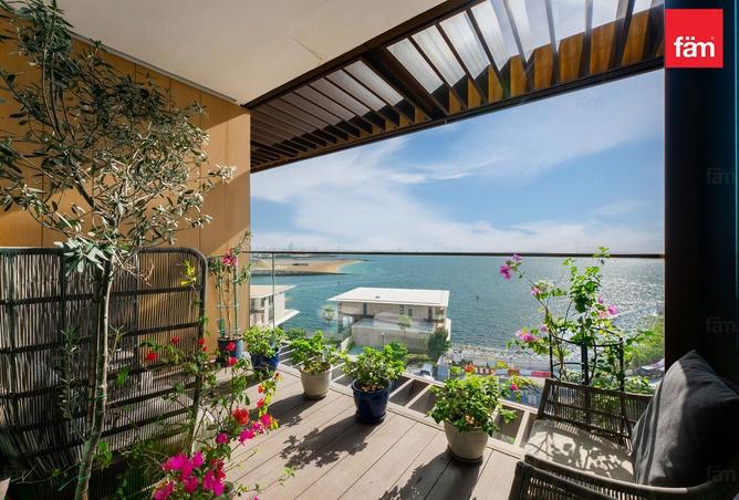 Full Sea View / Fully Furnished / Luxury Living