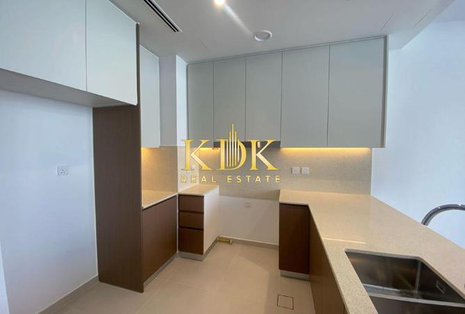 77384453 - Property Image 3