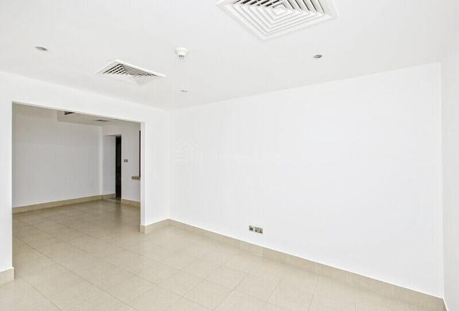 114596020 - Property Image 3