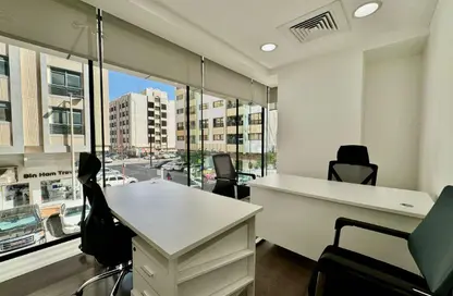 مكتب - استوديو - 2 حمامات للايجار في شارع حمدان - أبوظبي