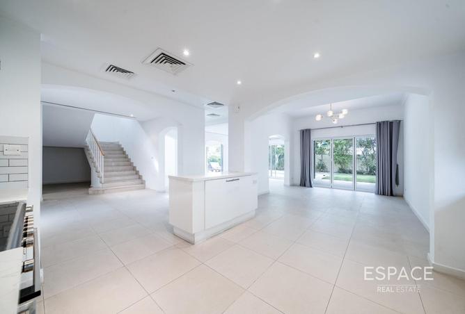 69109688 - Property Image 3