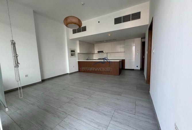 Spacious | Boutique | Pool View | Prime Location photo 2