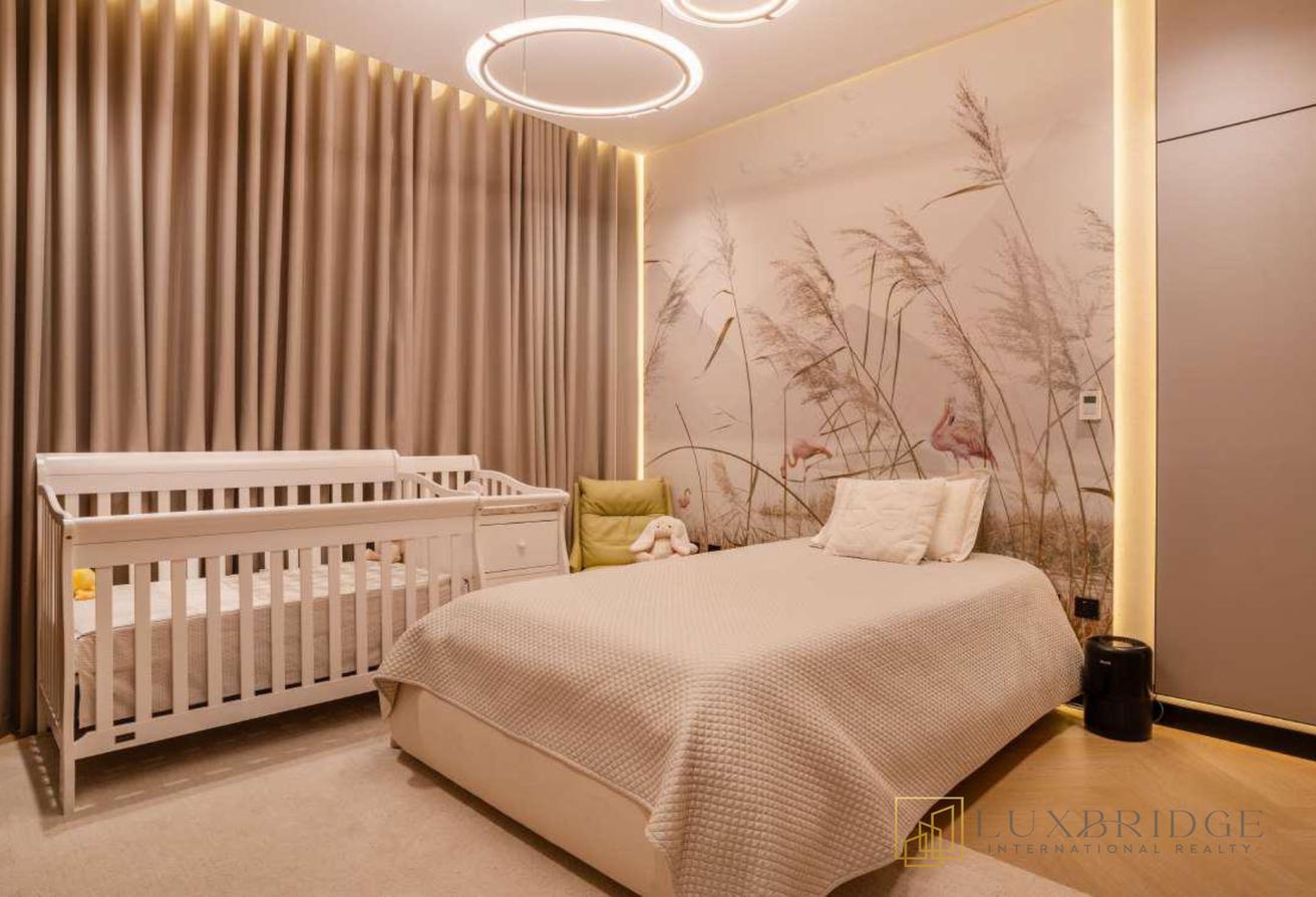 Vacant | Fully Furnished | Renovated photo 13
