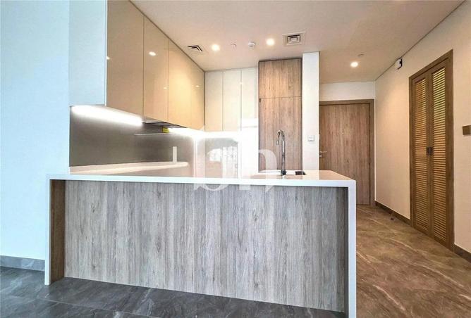 91800000 - Property Image 2