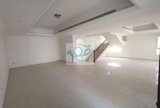 57347001 - Property Image 2