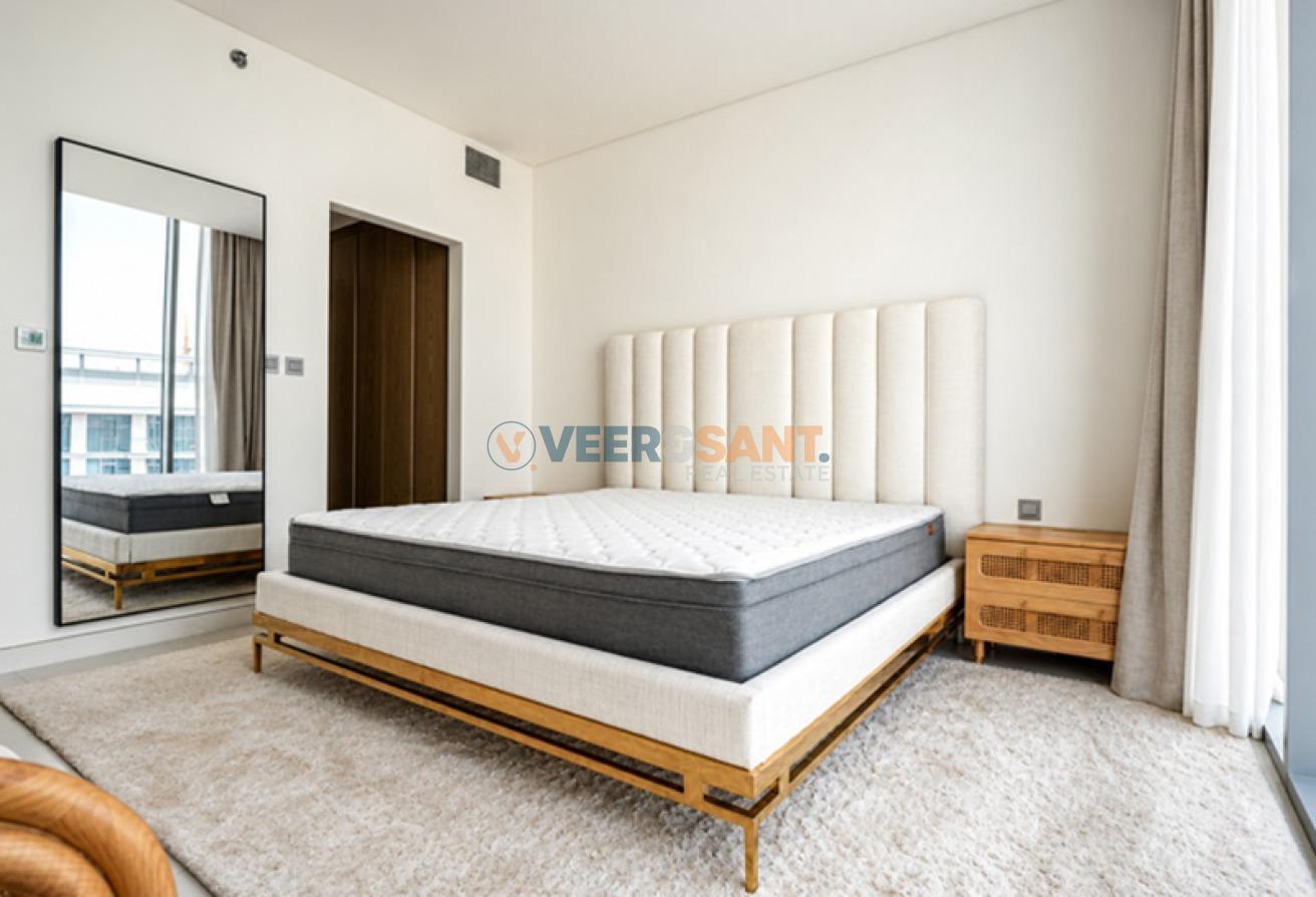 Luxury Apt | Fully Furnished | Waterfront Living photo 7