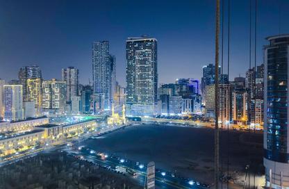 Apartment - 1 Bedroom - 2 Bathrooms for rent in Beach Tower 1 - Al Khan Lagoon - Al Khan - Sharjah
