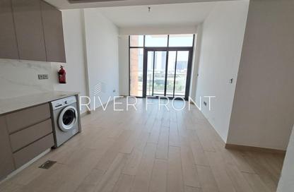 Apartment - 2 Bedrooms - 2 Bathrooms for rent in AZIZI Riviera 40 - AZIZI Riviera - Meydan One - Meydan - Dubai