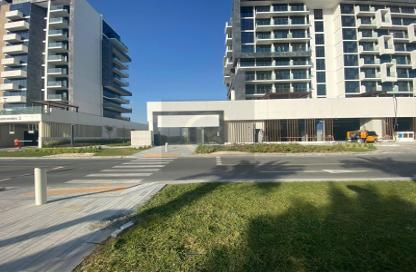 Shop - Studio for rent in Azizi Riviera 3 - Azizi Riviera - Meydan One - Meydan - Dubai
