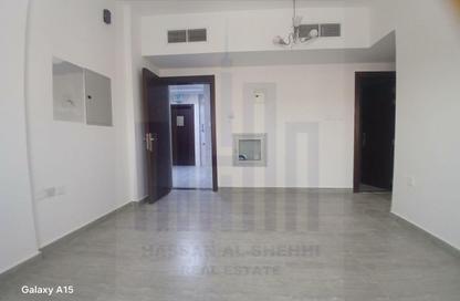Apartment - 1 - 1 for rent in Muwailih Building - Muwaileh - Sharjah