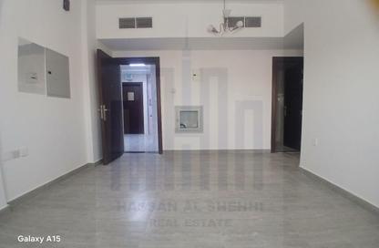 Apartment - 1 - 1 for rent in Muwailih Building - Muwaileh - Sharjah