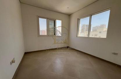 Apartment - 1 Bedroom - 1 Bathroom for rent in Al Qulaya'ah - Al Sharq - Sharjah Apartment - 1 Bedroom - 1 Bathroom for rent in Al Qulaya'ah - Al Sharq - Sharjah