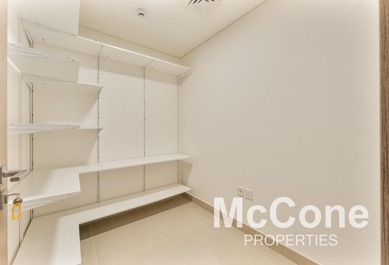 Vacant | Marina Views | High Floor photo 22