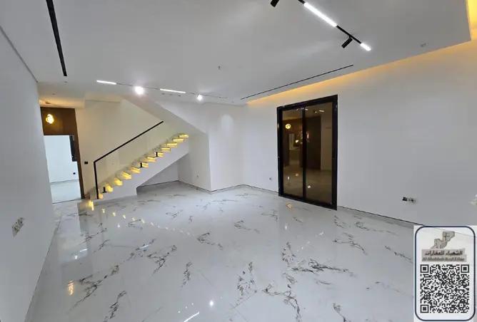 149114655 - Property Image 2