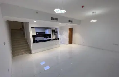 Apartment - 2 Bedrooms - 2 Bathrooms for rent in Edmonton Elm - Jumeirah Village Triangle - Dubai