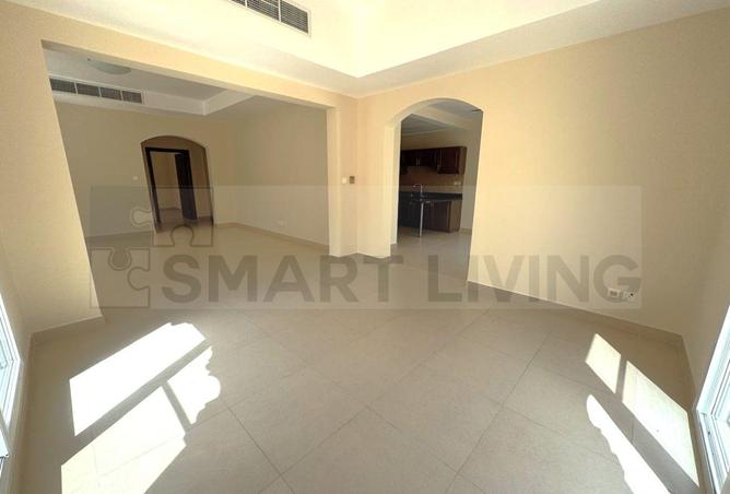 132519861 - Property Image 2
