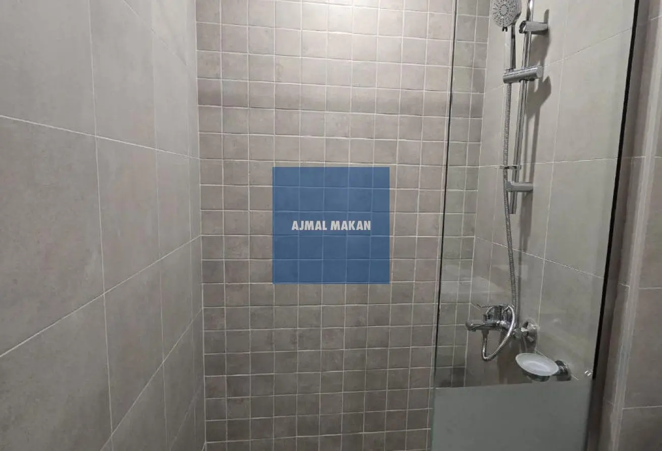 80270086 - Property Main Image