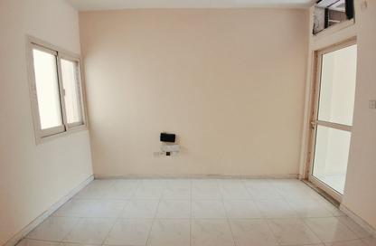 Apartment - 1 - 1 for rent in Fire Station Road - Muwaileh - Sharjah